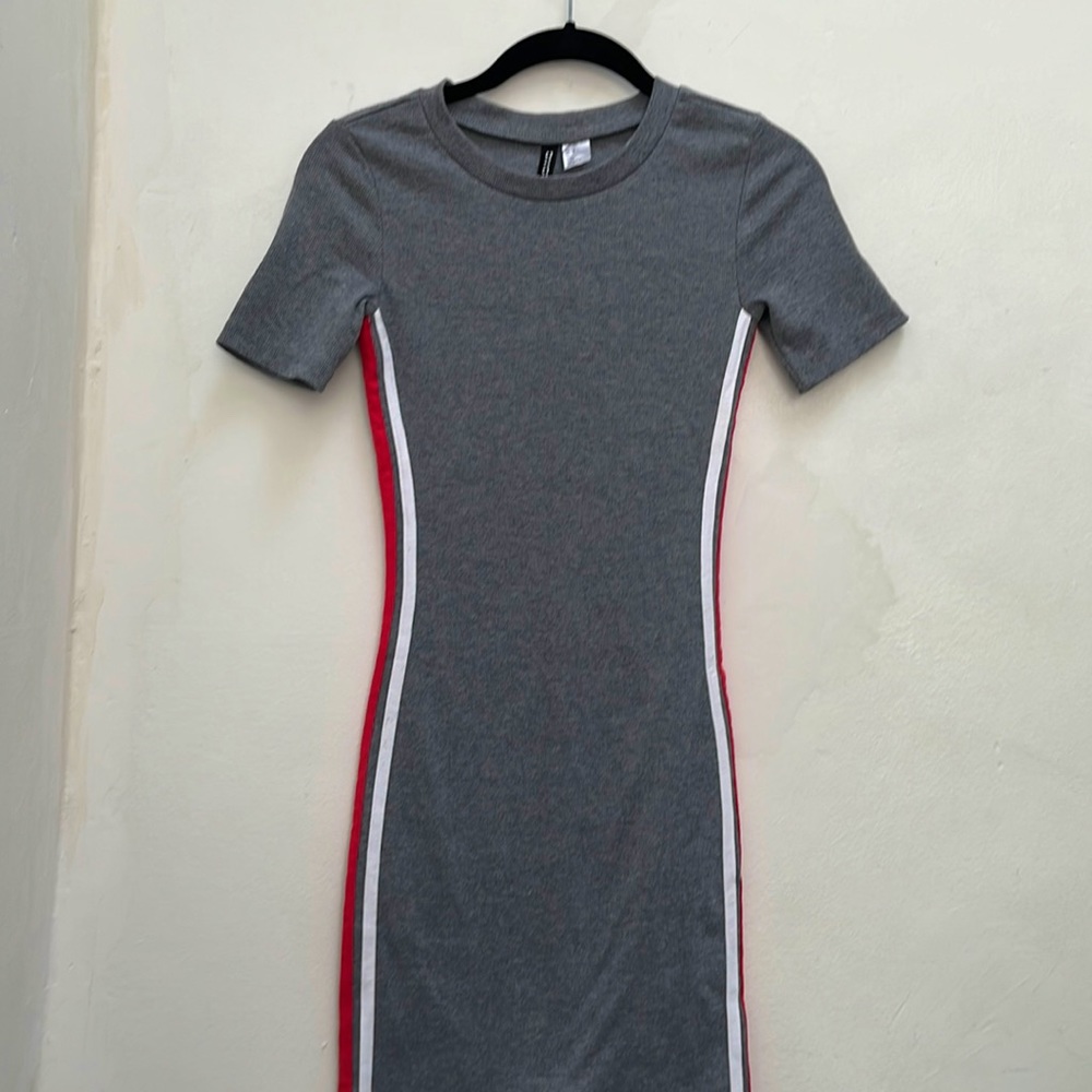 H&M Fitted Knit Dress